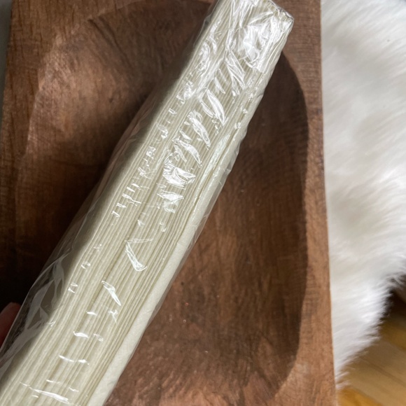 HEARTH & HAND WITH MAGNOILA PAPER GUEST TOWELS 14 COUNT NEW - Picture 3 of 5